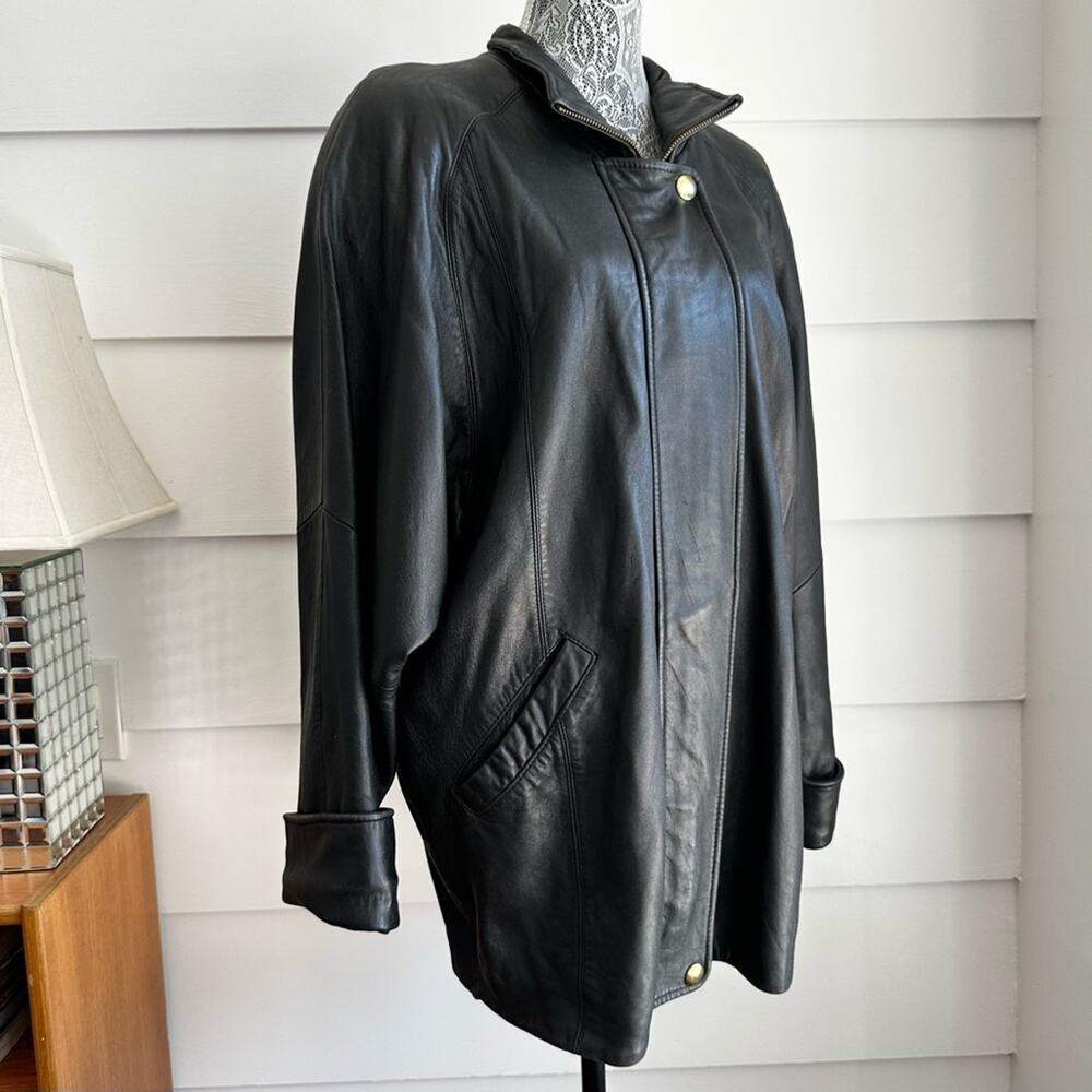 Vintage Valerie Stevens Black Leather Coat Size L Relaxed Fit Soft Leather - Picture 8 of 8